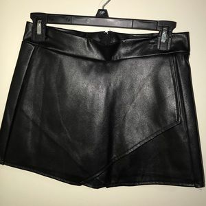 Black leather envelope skort
